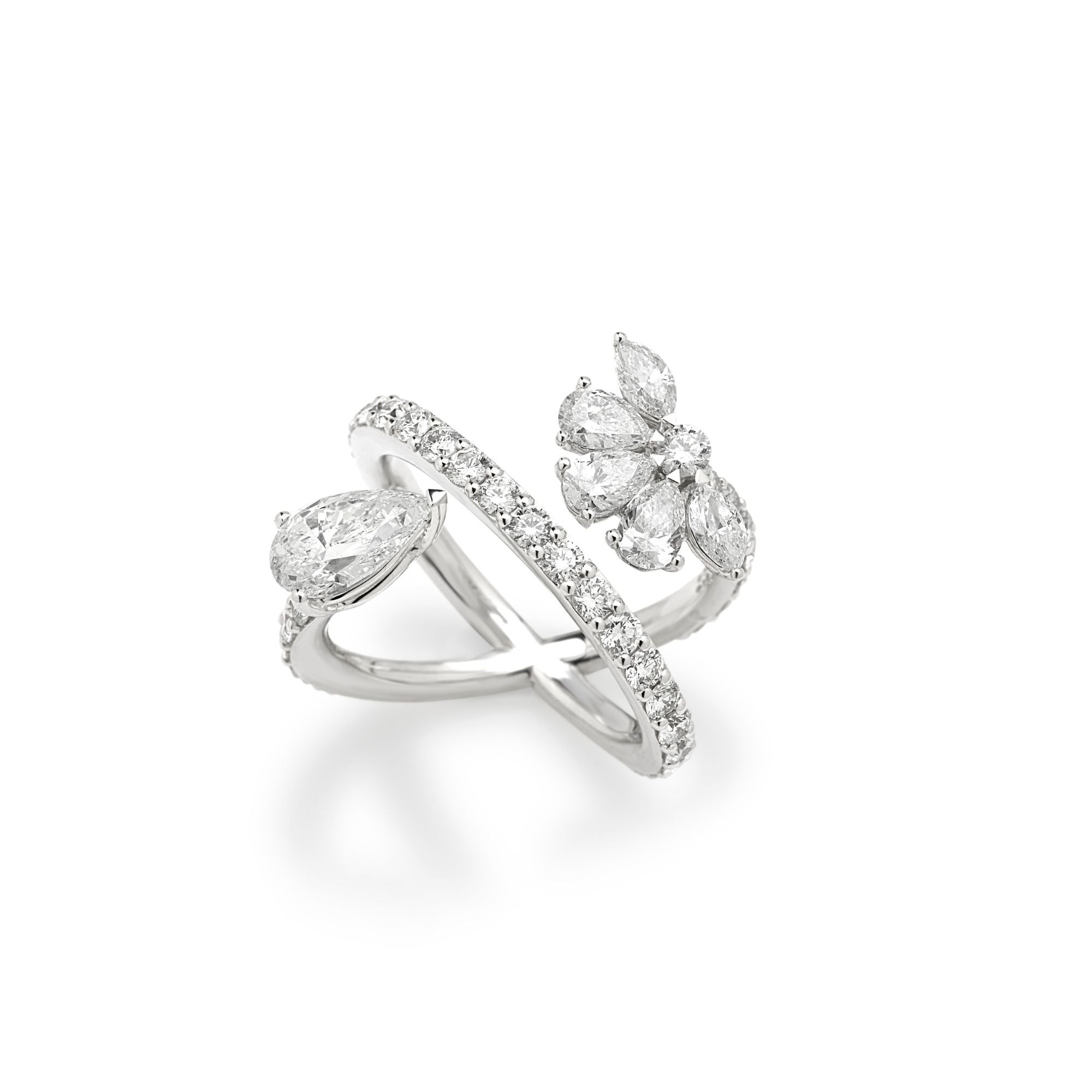 Glimmering Fan Diamond Ring